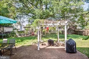 14617 Lock Dr, Centreville, VA 20120 - Photo 28