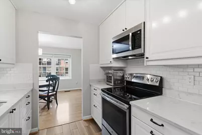 10256 Friendship Court, Fairfax, VA 22032 - Photo 10