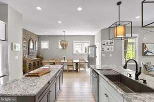 767 Monroe St, Herndon, VA 20170 - Photo 14
