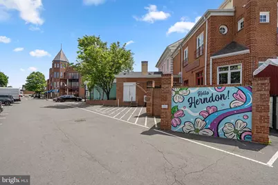 767 Monroe Street, Herndon, VA 20170 - Photo 64