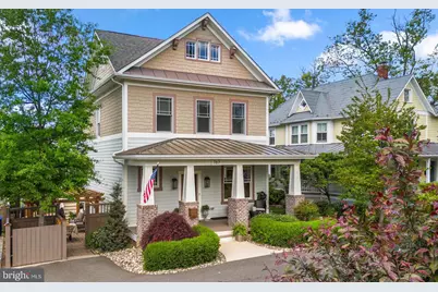 767 Monroe Street, Herndon, VA 20170 - Photo 2