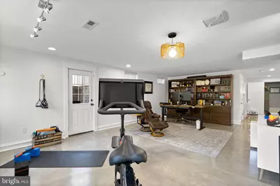767 Monroe Street, Herndon, VA 20170 - Photo 46
