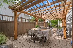 767 Monroe St, Herndon, VA 20170 - Photo 54