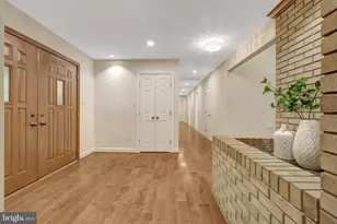 12009 Canter Ln, Reston, VA 20191 - Photo 4