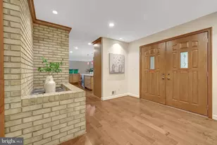 12009 Canter Ln, Reston, VA 20191 - Photo 2