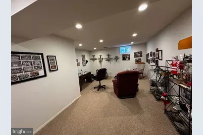 8229 Bell Lane, Vienna, VA 22182 - Photo 38