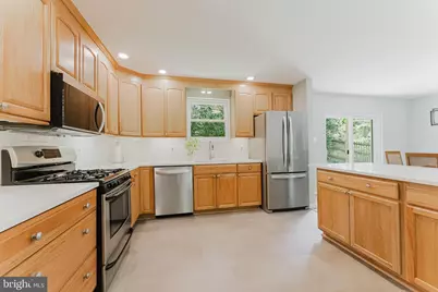 4911 Wycliff Lane, Fairfax, VA 22032 - Photo 4