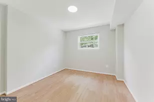 4911 Wycliff Ln, Fairfax, VA 22032 - Photo 14
