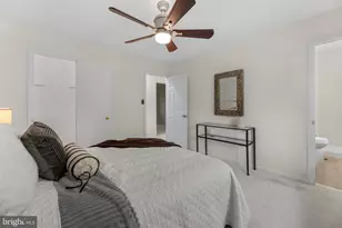 11944 Barrel Cooper Ct, Reston, VA 20191 - Photo 12