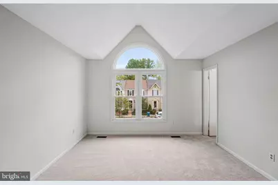5175 Glen Meadow Drive, Centreville, VA 20120 - Photo 14