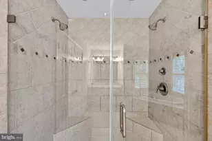 1504 Night Shade Ct, Vienna, VA 22182 - Photo 42