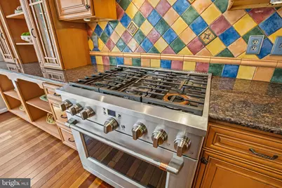 6202 Manchester Park Circle, Alexandria, VA 22310 - Photo 16