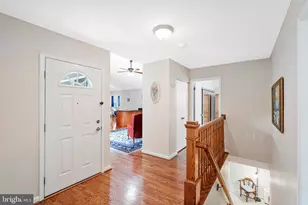 6615 Crayford St, Burke, VA 22015 - Photo 2