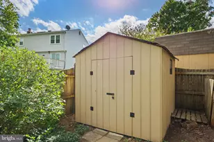 515 Worchester St, Herndon, VA 20170 - Photo 34