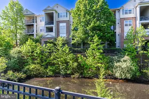 12100 Garden Grove Cir, Fairfax, VA 22030 - Photo 28