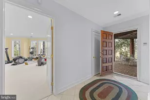 8541 Old Dominion Dr, McLean, VA 22102 - Photo 98