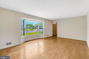 6413 Noble Dr, McLean, VA 22101 - Photo 14