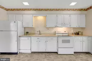 6413 Noble Dr, McLean, VA 22101 - Photo 22