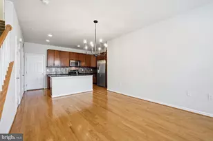 2951 Finsbury Pl, Fairfax, VA 22031 - Photo 14
