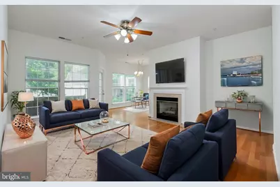 4129 Fountainside Lane #104, Fairfax, VA 22030 - Photo 2