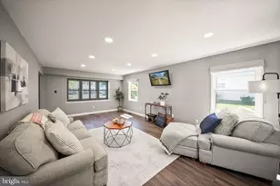 4200 Marble Ln, Fairfax, VA 22033 - Photo 12