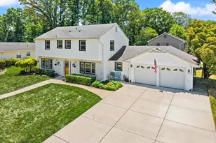 4200 Marble Ln, Fairfax, VA 22033 - Photo 2