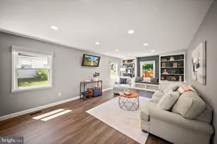 4200 Marble Ln, Fairfax, VA 22033 - Photo 10