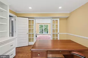 1210 Cameo Ct, Herndon, VA 20170 - Photo 30