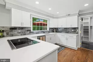 1210 Cameo Ct, Herndon, VA 20170 - Photo 24