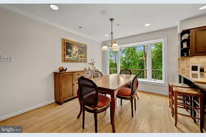 7018 Green Oak Drive, McLean, VA 22101 - Photo 12