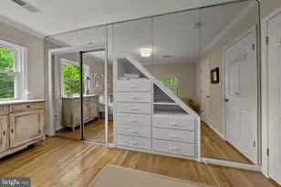 7018 Green Oak Dr, McLean, VA 22101 - Photo 32