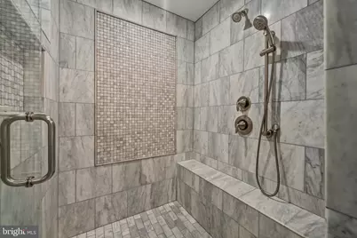 7018 Green Oak Drive, McLean, VA 22101 - Photo 26