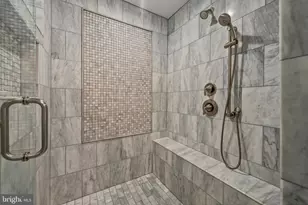 7018 Green Oak Dr, McLean, VA 22101 - Photo 26