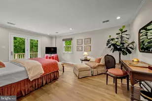 7018 Green Oak Dr, McLean, VA 22101 - Photo 22