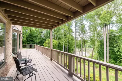 7018 Green Oak Drive, McLean, VA 22101 - Photo 8