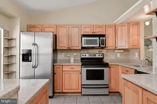 2799 Yarling Ct, Falls Church, VA 22042 - Photo 12
