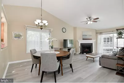 2799 Yarling Court #2799, Falls Church, VA 22042 - Photo 6