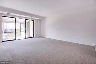 10225 Valentino Dr, Oakton, VA 22124 - Photo 14