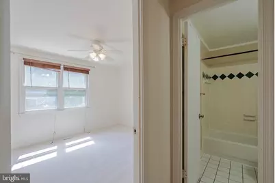 3048 Silent Valley Drive, Fairfax, VA 22031 - Photo 20