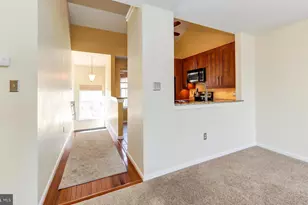 2810 Yarling Ct, Falls Church, VA 22042 - Photo 16