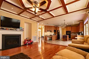 9577 5th Pl, Lorton, VA 22079 - Photo 6