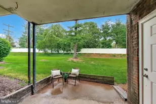 6153 Strasburg Dr, Centreville, VA 20121 - Photo 16
