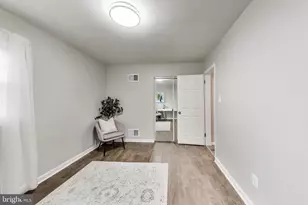 6153 Strasburg Dr, Centreville, VA 20121 - Photo 14