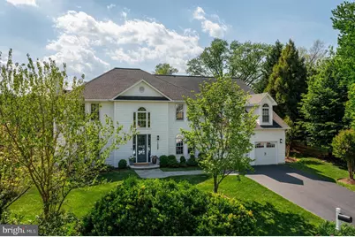 7009 Symphony Court, McLean, VA 22101 - Photo 4