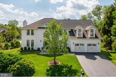 7009 Symphony Court, McLean, VA 22101 - Photo 2