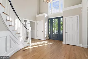 7009 Symphony Ct, McLean, VA 22101 - Photo 16