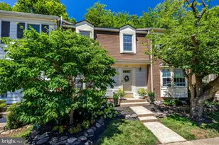 9662 Masterworks Dr, Vienna, VA 22181 - Photo 2