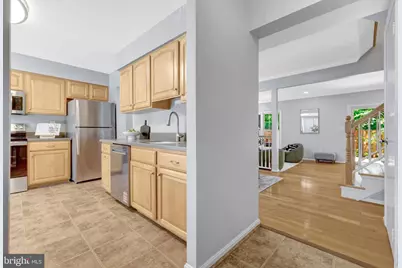 9662 Masterworks Drive, Vienna, VA 22181 - Photo 6