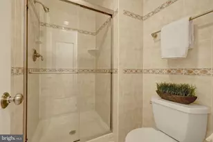 9662 Masterworks Dr, Vienna, VA 22181 - Photo 28