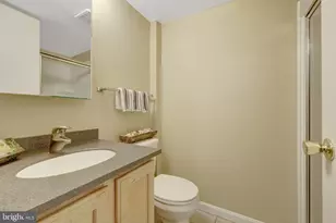 9662 Masterworks Dr, Vienna, VA 22181 - Photo 40